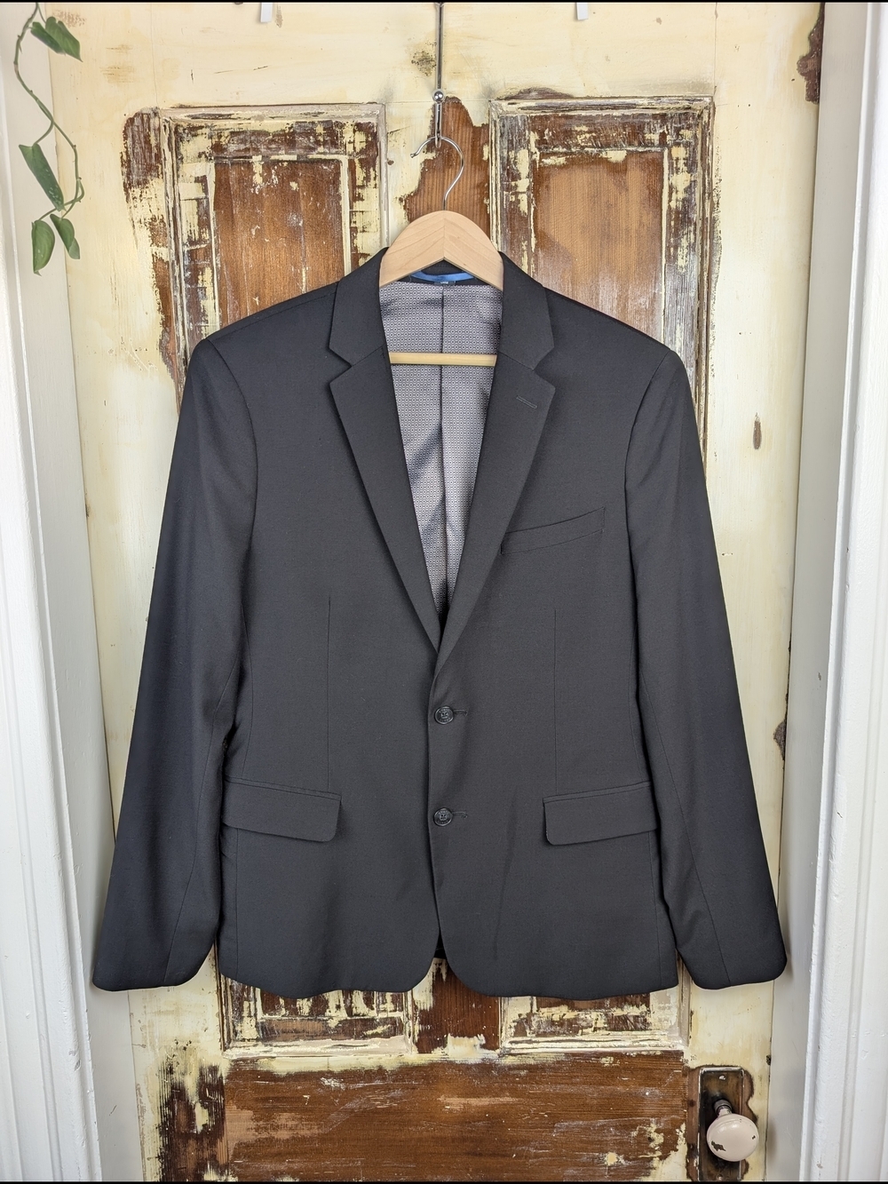 RW&CO Men’s Black Slim Fit Blazer Size 40 Wool Blend Two Button Suit Jacket